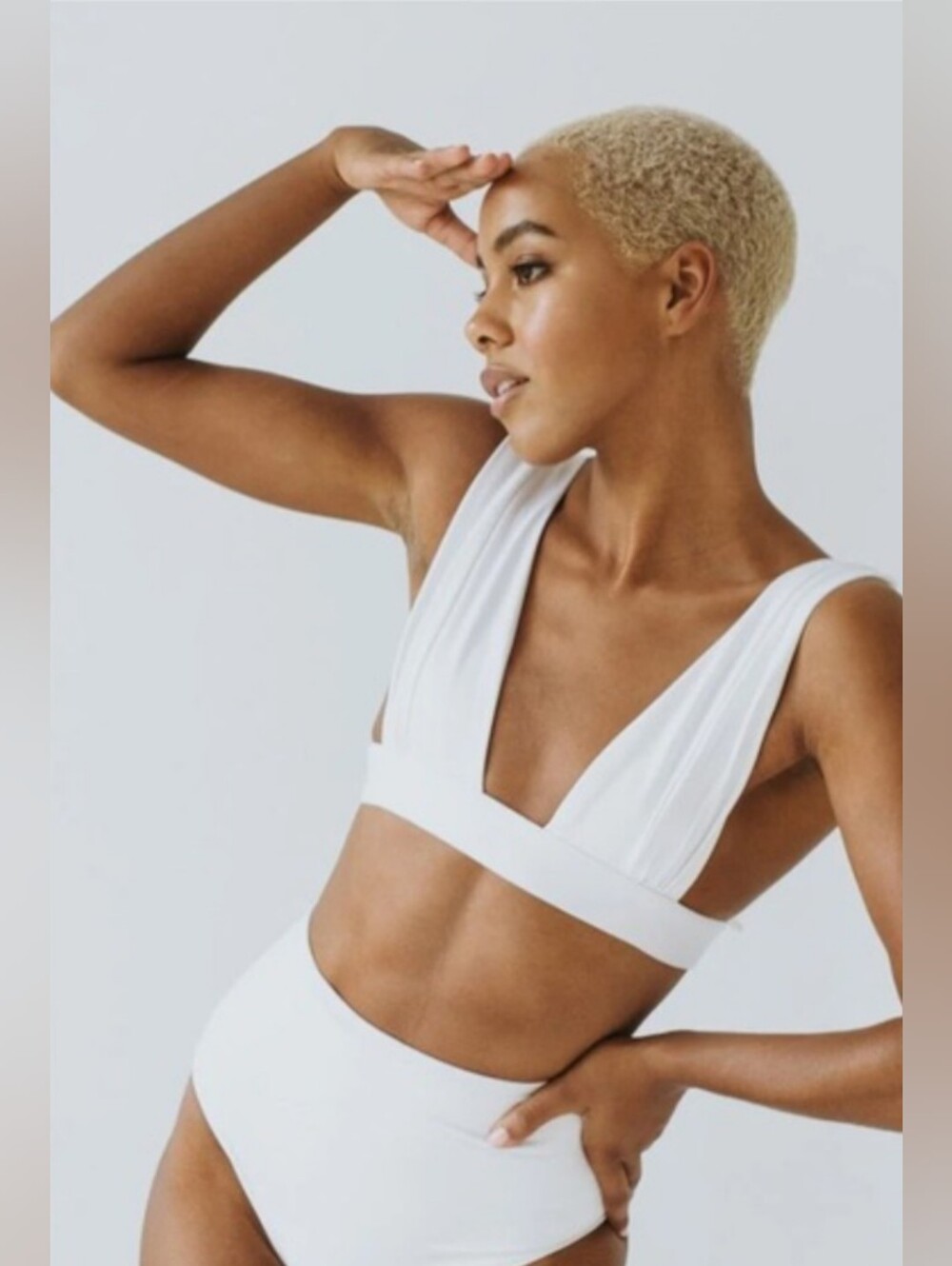NWT Londre The New Classic Top - White